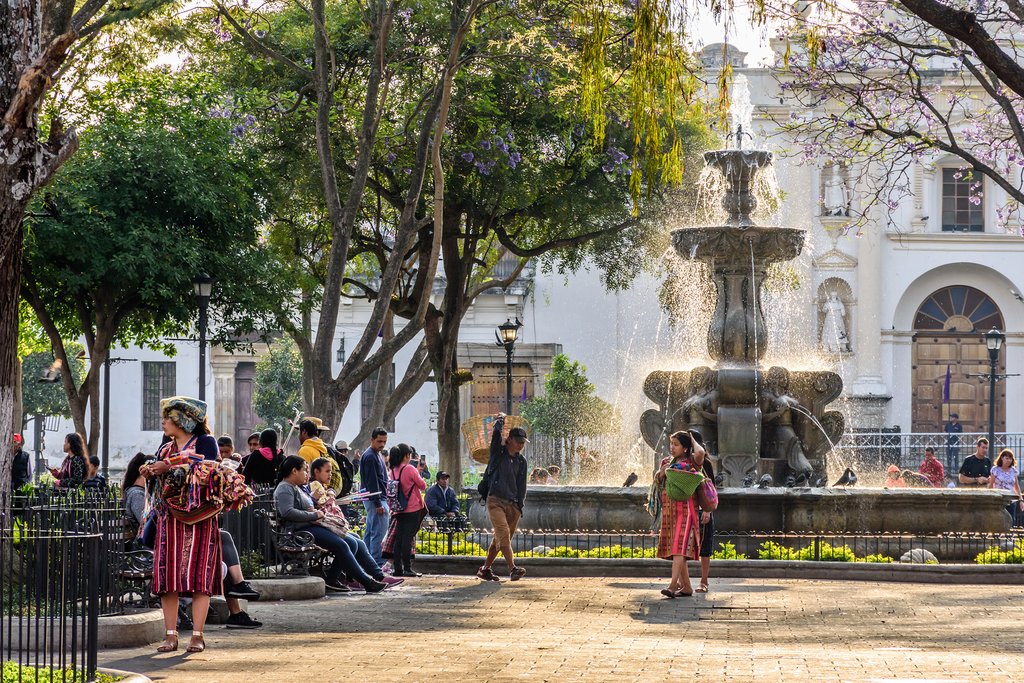 Central Plaza, Antigua