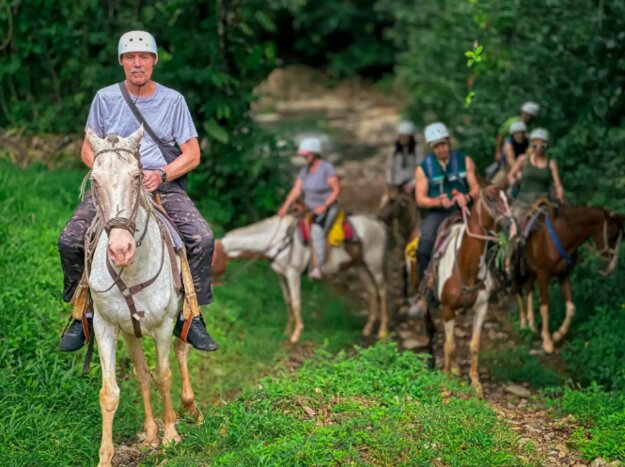 Private Horseback Riding through the Jungle from Manuel Antonio