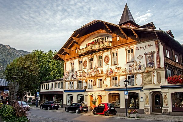 Neuschwanstein Castle Full-day tour