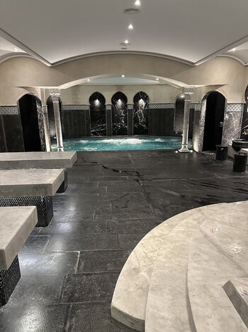 Hammam Visit: Traditional Body Scrub