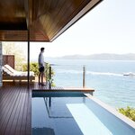 Kick off your week in the Whitsundays at the opulent qualia Great Barrier Reef (photo courtesy of qualia)