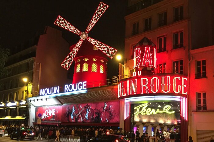 Moulin Rouge Evening Performance