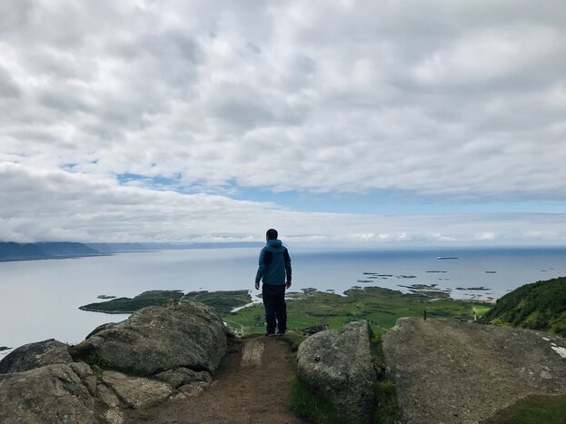 Meet our Local Guide - Hike and Explore beautiful Hadseløya