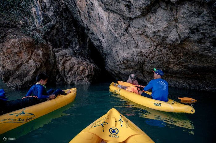 The Spiritual of Twilight Sea Canoe at Phang Nga Bay & James Bond Island