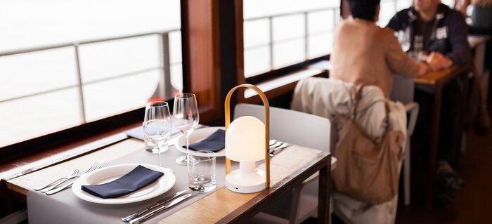 Lunch OR Dinner Cruise in Bordeaux ! (Small Group/2Hours)