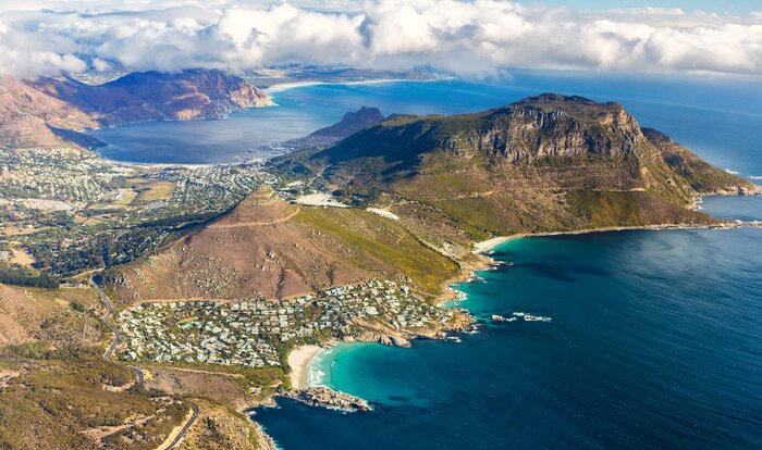 Explore the city of Cape Town and its beautiful surroundings