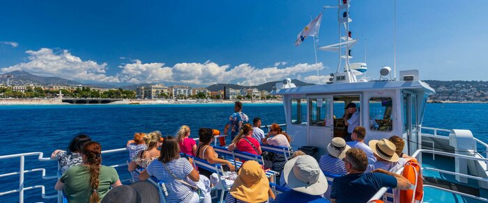 Boat Tour on the Coast