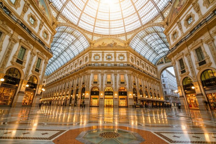 Welcome to Milan !