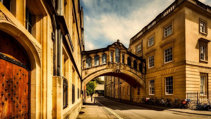 Oxford, Cotswolds, Stratford-upon-Avon and Warwick Castle Day Trip from London