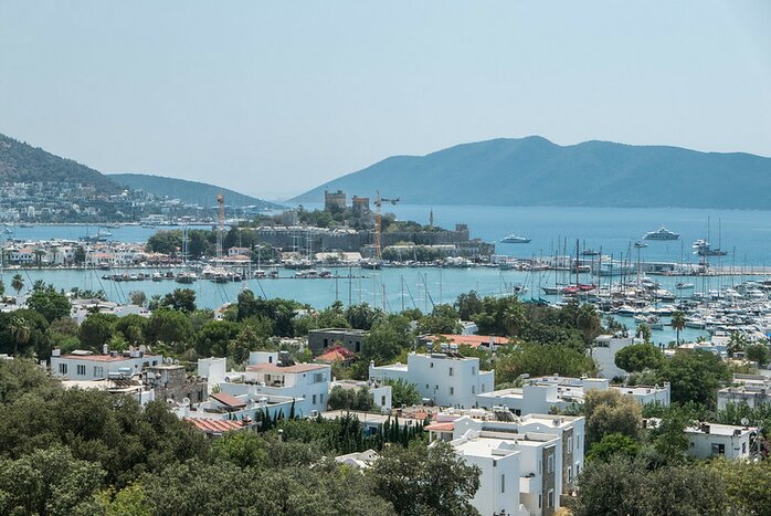 Discover Bodrum: Bodrum Castle, Underwater Archaeology Museum and the Mausoleum of Halicarnassus