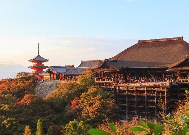 *Private Guided Tour in Kyoto:  Heritage and Timeless Paths