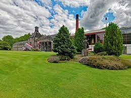 Ultimate Whisky Experience tour from Edinburgh