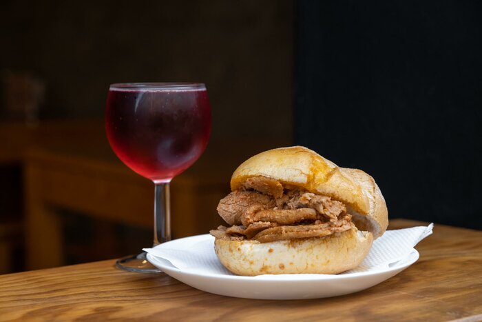 Exploring Porto's Rich History on an Exclusive Gastronomic Tour Through Time