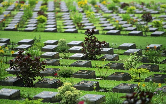 Morning Kanchanaburi War Cemetery - A Dip into History...