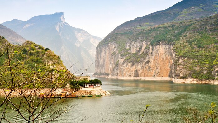 Spend three days exploring the tranquil Yangtze River aboard a cruise ship