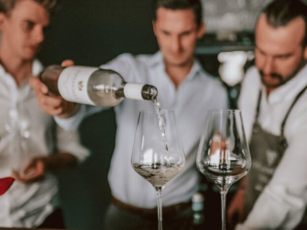 Romantic Wine Experience for Two at Viktualienmarkt