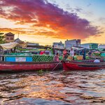 Cai Rang floating market  on the Can Tho River