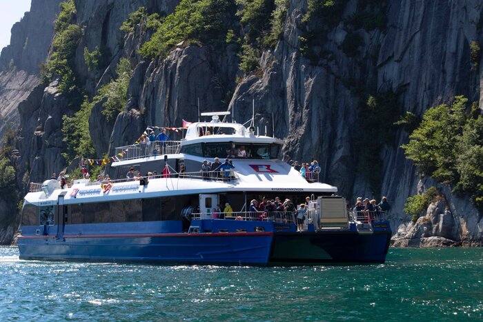 Lysefjord Cruise by Electric Boat