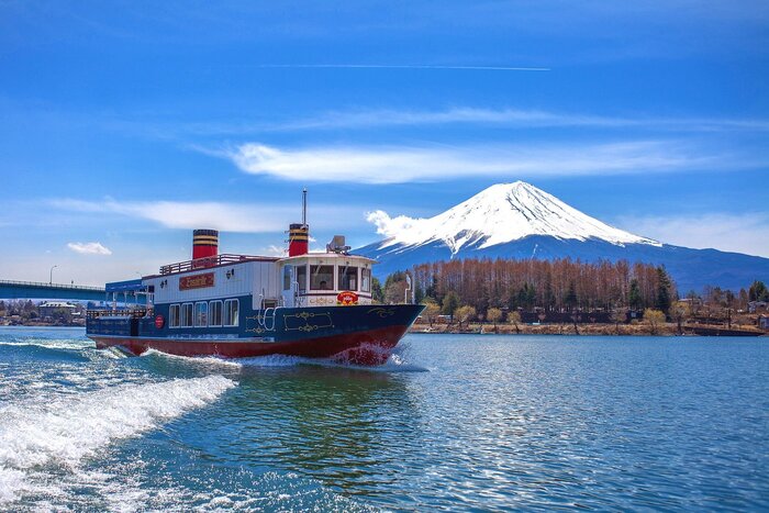 Full Day Mt. Fuji with Lake Kawaguchi & Oishi Park