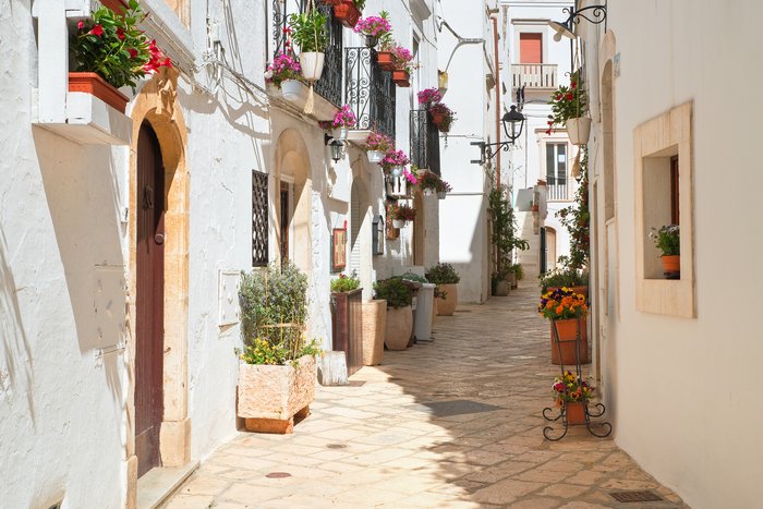 Locorotondo private guided walk