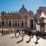 Finish your trip with free time to wander around Rome's Centro Storico