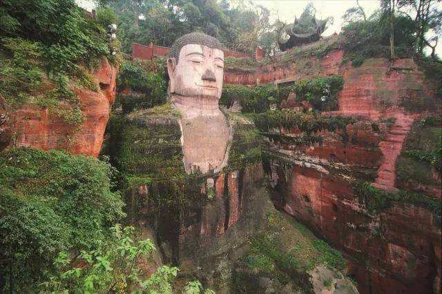 Full Day the Leshan Giant Buddha