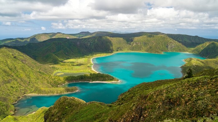 Fogo Lake Guided Hike: São Miguel’s Most Pristine Crater Lake