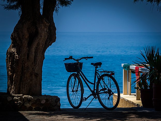 Cycle by the sea