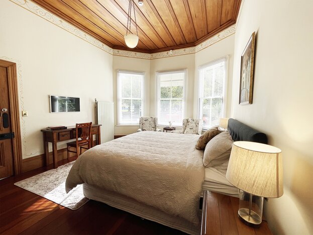 Photo courtesy of Robertson House