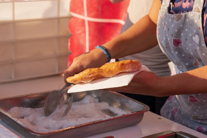 Cook Like an Italian: Hands-On Roman Home Cooking Experience
