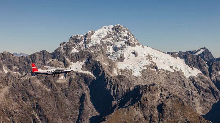 Milford Sound - Coach from Queenstown, scenic cruise and flight back to Queenstown 