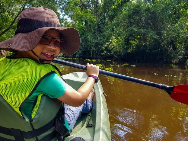 Opt for an itinerary that has the whole family kayaking in the Peruvian Amazon