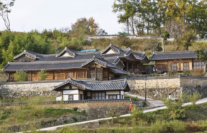 Gyeongju Yangdong Folk Village Traditional Experience 