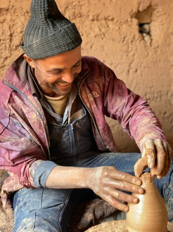 Explore the Heart of Skoura: Pottery, Palm Groves & Local Life