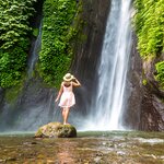 Discover enchanting waterfalls near Munduk on a 10-day luxury adventure in Indonesia