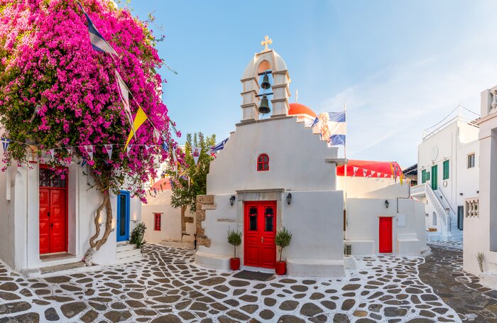 Best Time of Year to Visit Mykonos
