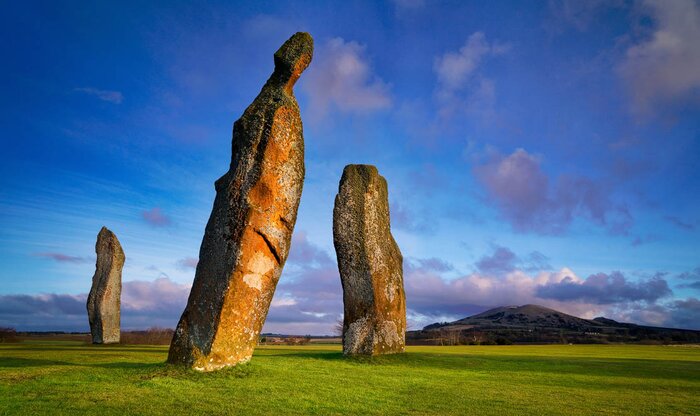 St Andrews Private Tour via The Forth Bridges, East Neus and Standing Stones of Lundin Links 