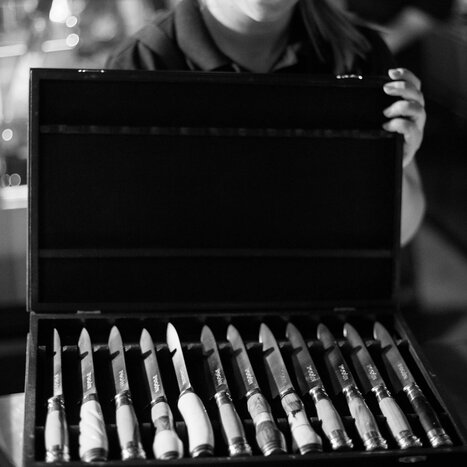 Live Cooking & Meat Tasting Menu