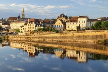 Visit of the town of Bergerac and wine tasting