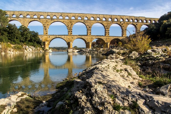 Full-day guided tour to Nimes, Uzes and Pont du Gard 