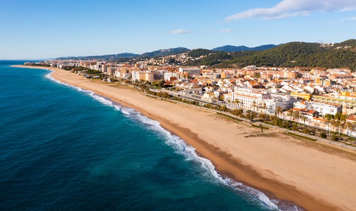 Drive along the Costa Brava and enjoy stopping at beaches, villages, and numerous viewpoints