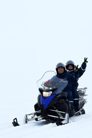 Golden Circle Super Jeep and Snowmobile Tour