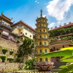 Visit Kek Lok Si Temple, the largest Buddhist Temple in Malaysia