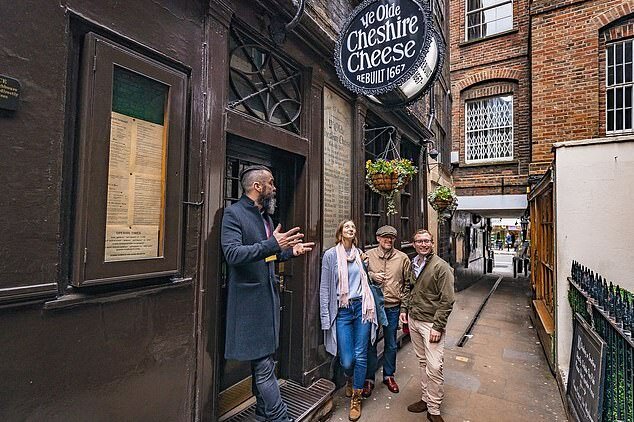 Historical Pub Tour of London