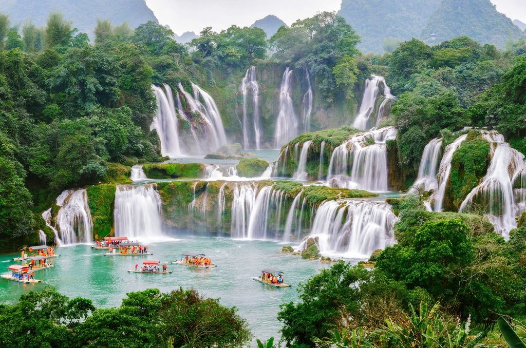 Ban Gioc Falls 