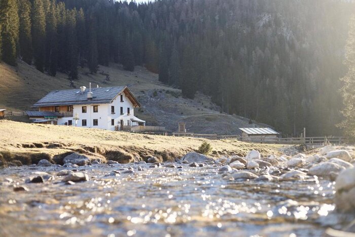 Hike to Malga Ra Stua