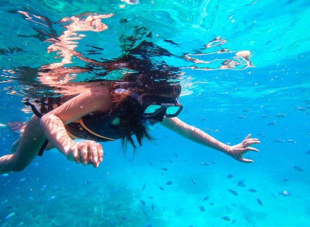 Hilutungan and Nalusuan Island Hopping Tour