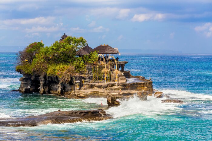 Visit Tanah Lot