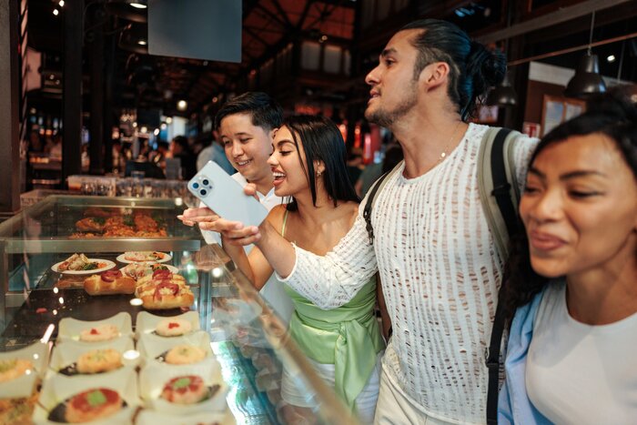 Private Tapas & Flamenco Experience in Barcelona