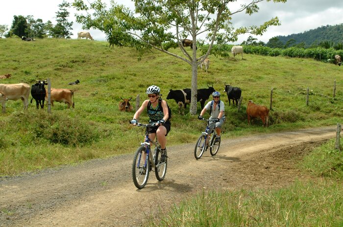 Humo – Through the valley to the Tapanti area Biking 9km/6mi + Trekking 17km/10.5mi